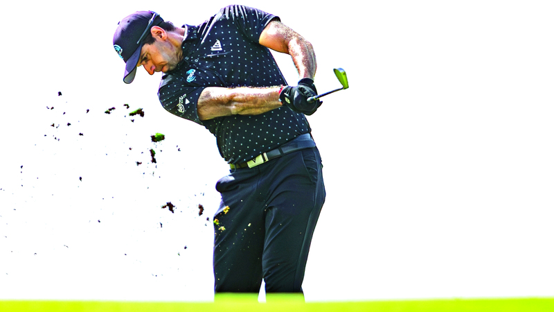 الإنجليزي آرون ينفرد بصدارة «أبوظبي إتش إس بي سي» للغولف
