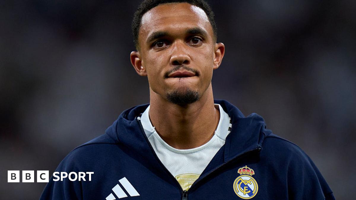 Trent Alexander-Arnold with a Real Madrid top on