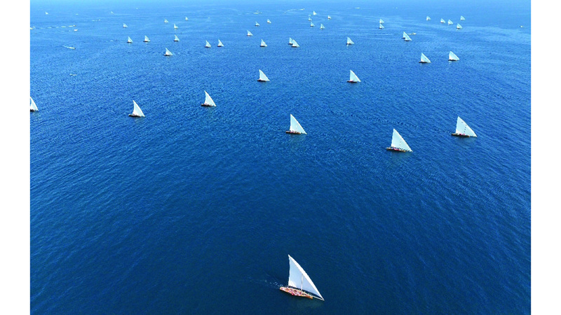 فتح باب التسجيل في سباقات المحامل الشراعية والبوانيش
