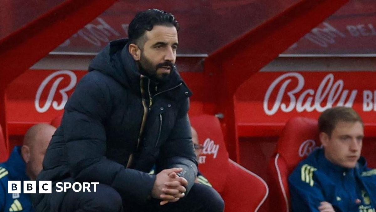 مانشستر يونايتد: انتقادات كريستيانو رونالدو موجهة إلى روبن أموريم
