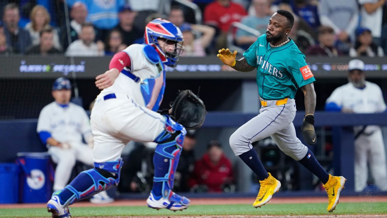 لعبة ALCS 7: تحديثات حية وتحليلات لـ Mariners-Blue Jays