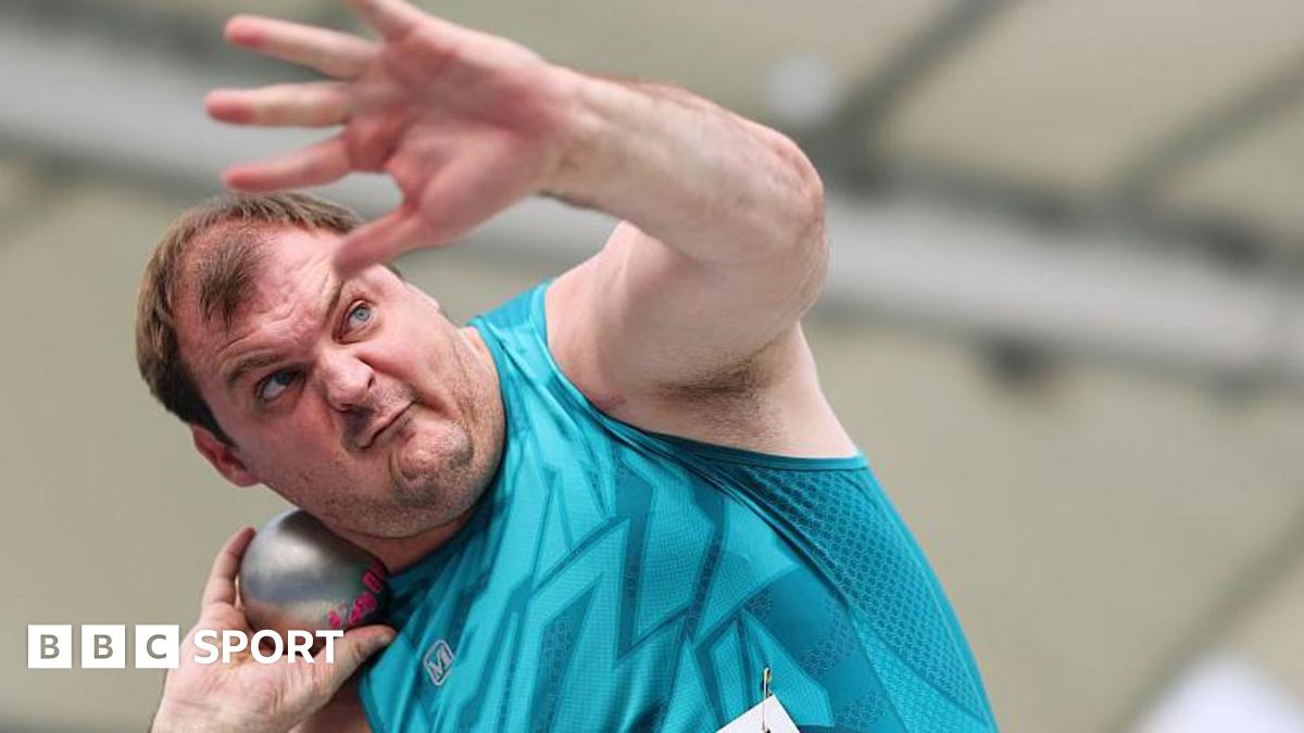 Vladimir Sviridov taking part in shot put