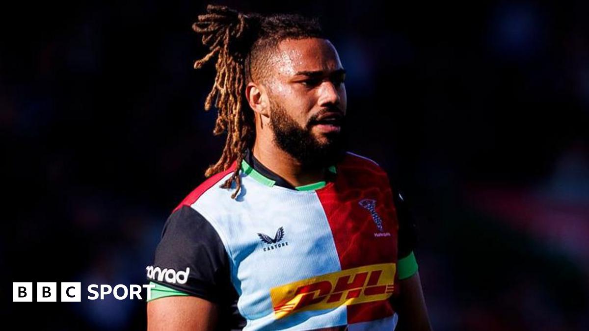 تشاندلر كننغهام-ساوث: الصف الخلفي الإنجليزي يوقع صفقة هارليكوينز "متعددة السنوات".
