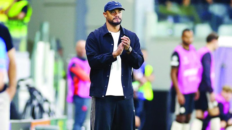 كومباني متحمس للقاء آينتراخت فرانكفورت اليوم
