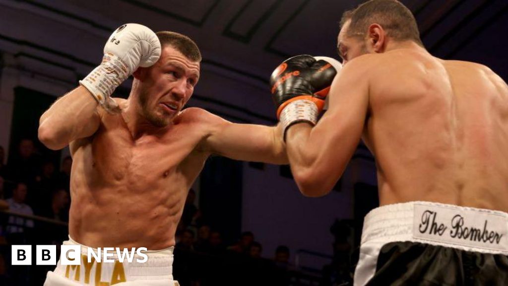 ليام ويليامز يكشف أن المدرب غاري لوكيت لم يشجع على العودة
