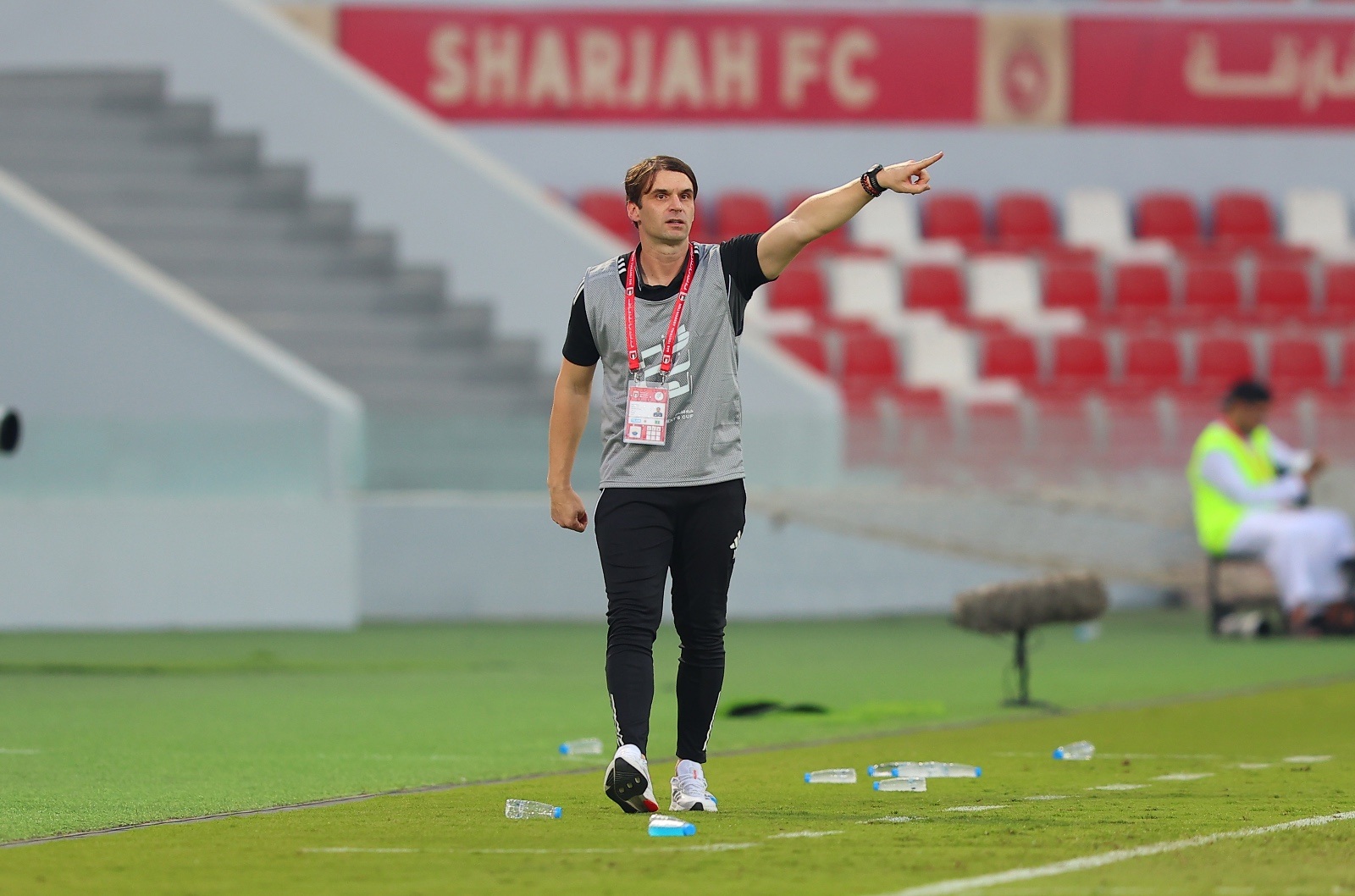 ميلويفيتش على رأس عمله ولا نتفاوض مع مدرب جديد
