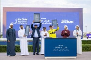 «دامس» يكسب لقب اللوفر في مضمار أبوظبي