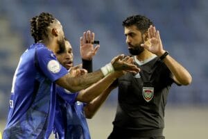 بيان "غاضب" من نادي النصر ضد القرارات التحكيمية في مباراة الوصل