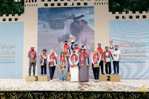 نورا القبيسي بطلة سباق مهرجان أبوظبي المفتوح للقدرة