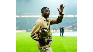 الإصابات تضرب قمة برشلونة وسان جيرمان