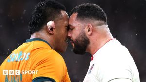 Ellis Genge tussles with Australia players at Twickenham