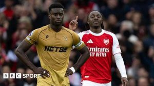 Marc Guehi and Eberechie Eze on the pitch as Arsenal beat Crystal Palace 1-0 in the Premier League on 26 October