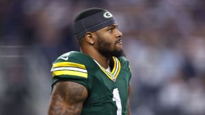 يفكر "بارسونز باكرز" في خسارة زميله السابق في فريق "كاوبويز" "نيلاند".