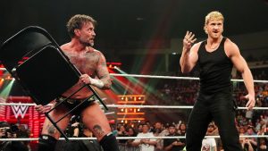 الوجبات السريعة في WWE "Raw": هل يحل لوجان بول محل سيث رولينز في The Vision؟
