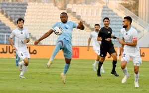 بني ياس يهدر الفوز على دبا في مباراة مجنونة غزيرة بالفرص الضائعة