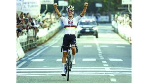 بوجاتشار أفضل لاعبي «الإمارات للدرّاجات» تحقيقاً للنقاط
