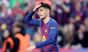 أزمة الإصابات في برشلونة تتفاقم.. بيدري يبتعد عن صفوف الفريق