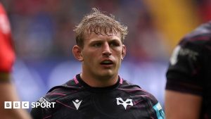 Jac Morgan for Ospreys