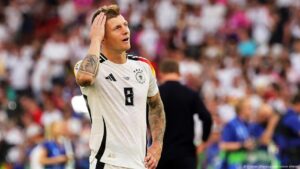 لماذا يكافح لاعبو كرة القدم الألمان من أجل الفوز بـ Ballon d'Or؟ - DW - 09/23/2025