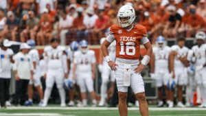 المباراة الفاصلة لكرة القدم الجامعية 2025: مشاهدة الفقاعات بعد الأسبوع العاشر