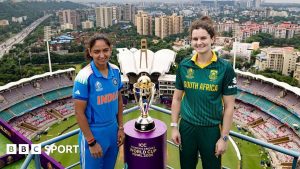 India captain Harmanpreet Kaur and South Africa captain Laura Wolvaardt with the Women